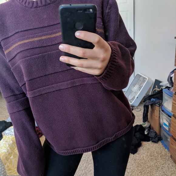 Over sized sweater - Picture 1 of 3